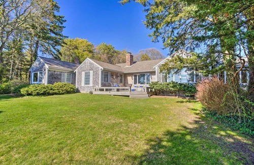 Orleans Cabaña | Cape Cod Cottage on Private Family Estate minutes from the Beach,