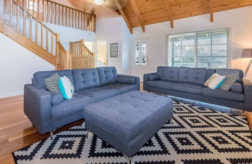 Silverleaves Casa | Cape Cod Cottage Summ