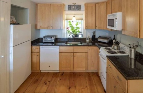 Mashpee Cabaña | Cape Cod Cottage steps from Private Beach