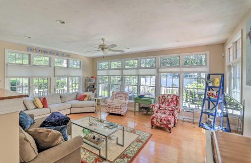 Falmouth Heights Casa | Cape Cod Cottage with Deck, Grill, and Games!