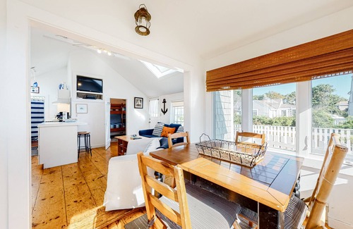 Mashpee Cabaña | Cape Cod cottage with patio - near golf, 100 yards to private Mashpee Beach