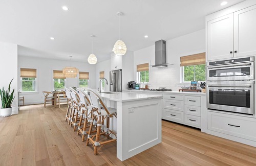 Barnstable Casa | Cape Cod Luxe in Barnstable Village: Saltwater Pool, 2 Suites, Bunks & Family Fun!