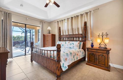 Burnt Store Casa | Cape Coral Private Pool Vacation Home