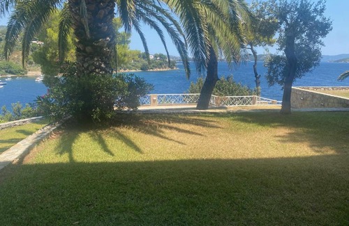 Kanapitsa Hotel | Cape Kanapitsa Hotel & Suites