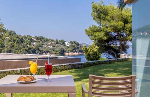 Kanapitsa Hotel | Cape Kanapitsa Hotel & Suites