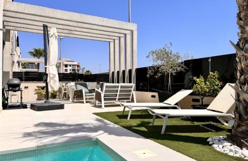 Orihuela Costa Chalet De Esquí | Cape villa in Cabo de Roig by Perfectly Rentals