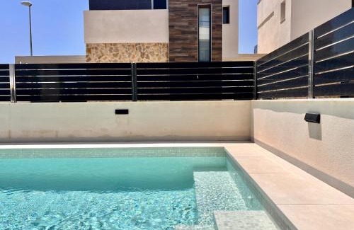 Orihuela Costa Chalet De Esquí | Cape villa in Cabo de Roig by Perfectly Rentals