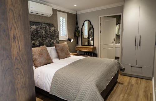 Welgemoed Cama Y Desayuno | Cape Village Lodge