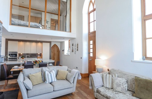 Edern Cabaña | Capel Tabernacl, MORFA NEFYN