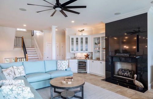 Emerald Isle Casa | Caper's Castle, Oceanfront House in Emerald Isle, NC!