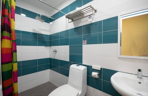 Victoria Hotel | Capital O 89344 Labuan Avenue Hotel