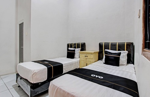 Pekalongan Hotel | Capital O 93361 Dynasty Inn Syariah