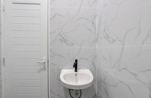 Batang Hotel | Capital O 94734 Barra Residence