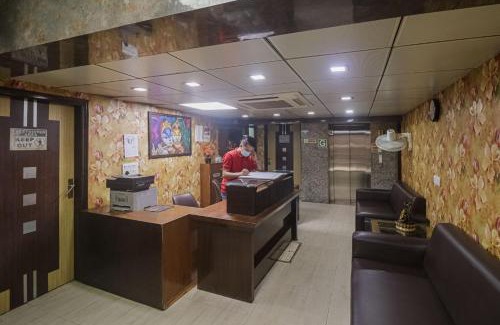 Sector 31 Hotel | Capital O Crown Inn Near Appu Ghar