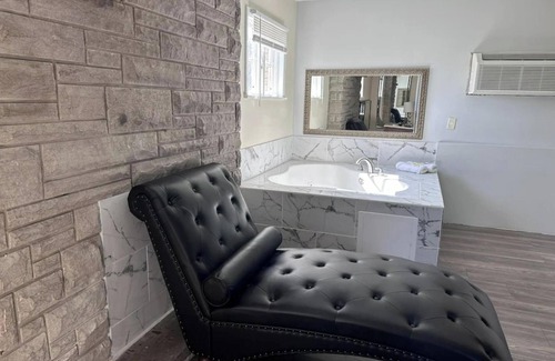 South Holland Hotel | Elite Inn & Suites