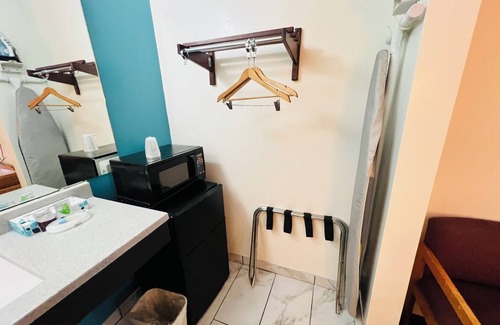 Rantoul Hotel | First Heritage Inn Rantoul