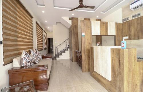 Zirakpur Hotel | Capital O Happy Home