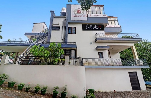 Bullawala Hotel | Capital O Majestic Inn