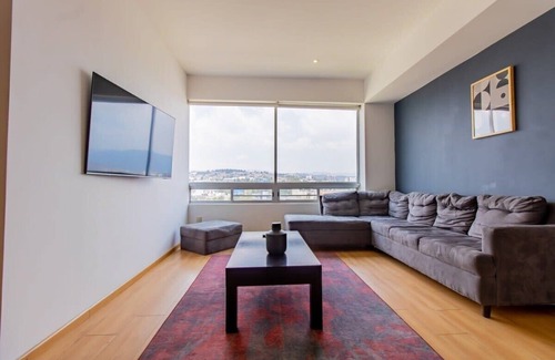 El Yaqui Apartamento | Capitalia - Large Condo Fast Wi-Fi