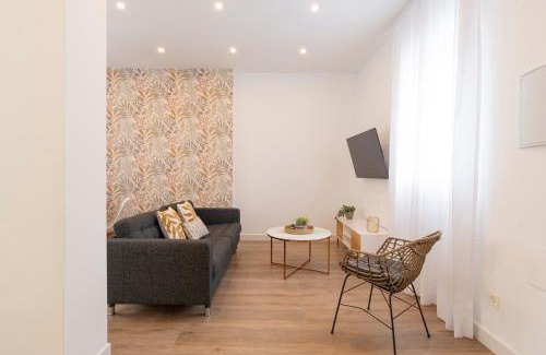 Poligono Alameda Apartamento | Capitan Huelin & centric by ELE Apartments