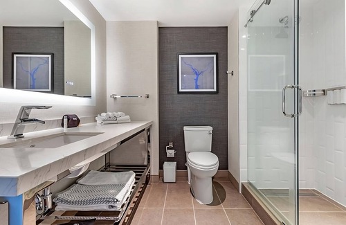Buzzard Point Hotel | Capitol City Getaway! On-Site Restaurant, Rooftop Lounge, Near Audi Field