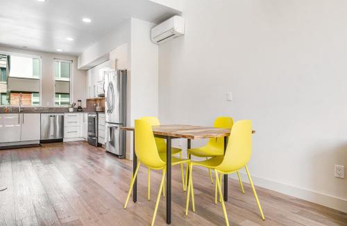Broadway Casa | Capitol Hill Vista