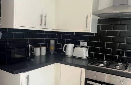 Loughborough Apartamento | CAPRI 13 SA- 3 bedroom house close to Uni and M1/J23