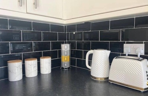 Loughborough Apartamento | CAPRI 13 SA- 3 bedroom house close to Uni and M1/J23