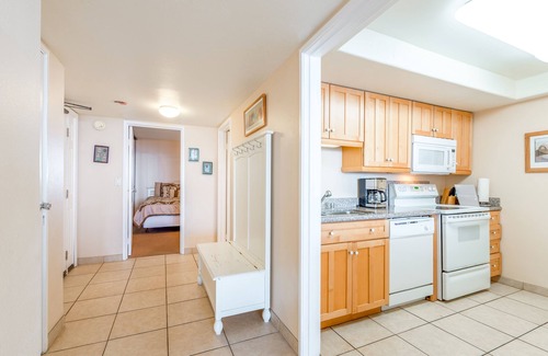 North Pacific Beach Condominio | Capri by the Sea by All Seasons Resort Lodging