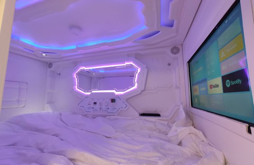 Jerusalem City Centre Hotel | Capsule & Dormitory Space-X