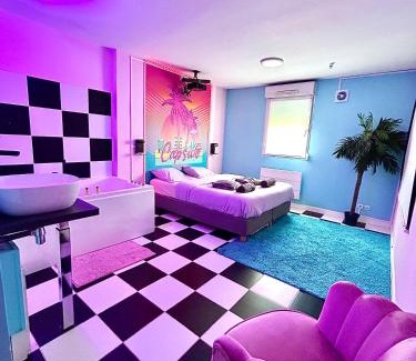 Lievin Apartamento | Capsule Miami Vice - Jacuzzi - Billard - Ecran cinéma & Netflix - Ping-Pong - Nintendo & Jeux-