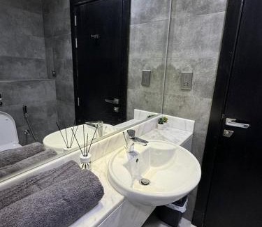 Business Bay Hotel | Capsule Room in Business Bay Near Downtown