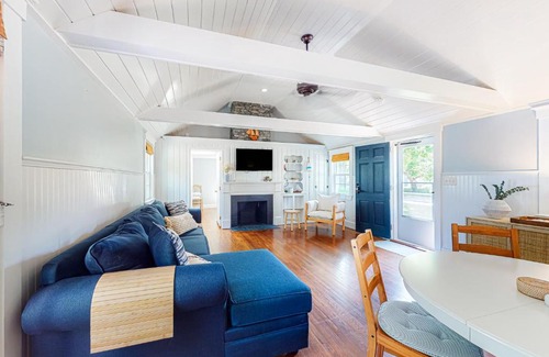West Yarmouth Casa | Captain Clark's