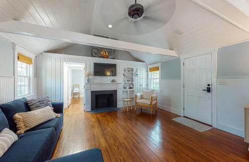 West Yarmouth Casa | Captain Clark's