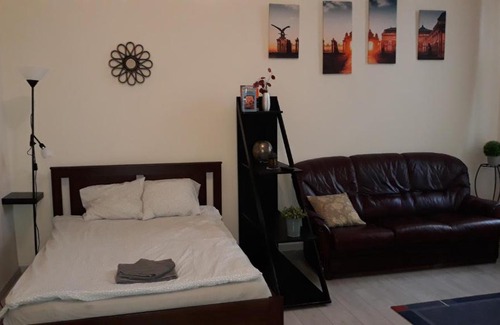 Kiszuglo Apartamento | Captain Joe Budapest Apartment