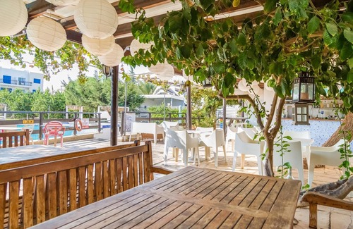 Kapparis Apartamento | Captain Karas Holiday Apartments