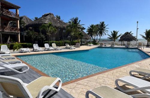 San Pedro Hotel | Captain Morgan's Retreat