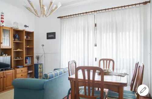 Costa Nova do Prado Casa | Captain Pisco's Palheiro - Great Location
