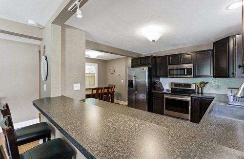 Spring Lake Casa | Captain's Corner - Spring Lake Vacation Rental