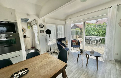 Saint-Come-de-Fresne Casa | Captain's Quarters - Maison en Bord de Plage