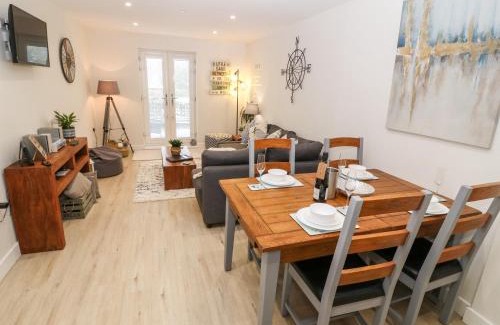 Benllech Apartamento | Captain's Quarters - Apartment 2