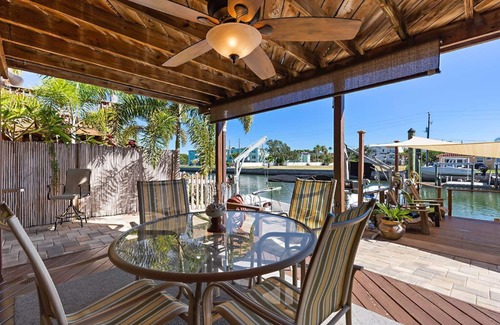 Dunedin Condominio | Capitan's Quarters - Capt. Morgan Unit - ¡BARCO GRATIS con alquiler!