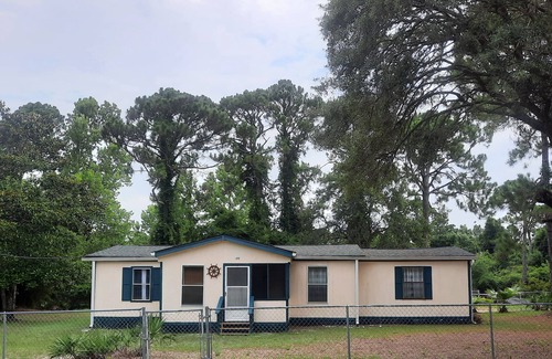 Magnolia Bluffs Casa | Captain's Quarters- Clean, comfortable, convenient!