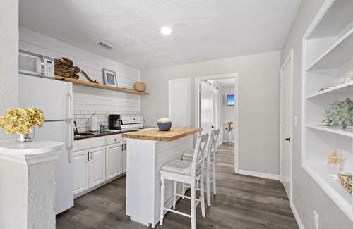 West Bradenton Apartamento | Captain’s Quarters | Dog | Near AMI | Near IMG | Patio | TV