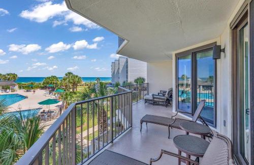 Litchfield by the Sea Casa | Captain's Quarters Upscale 3 Bedroom Condo