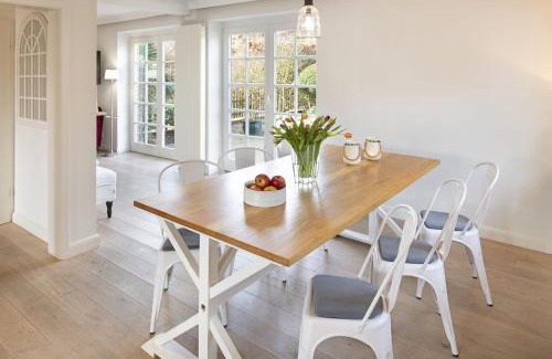 List Casa | Captains Cabin