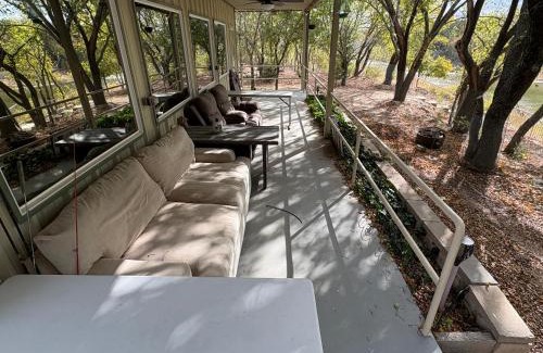 Graham Casa | Captains Cabin on Lake