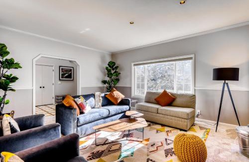 Round Hill Village Casa | Captains Quarters Retreat
