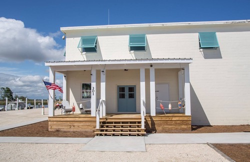 Historic Downtown Apalachicola Apartamento | Barrio de los capitanes en Scipio Creek Marina