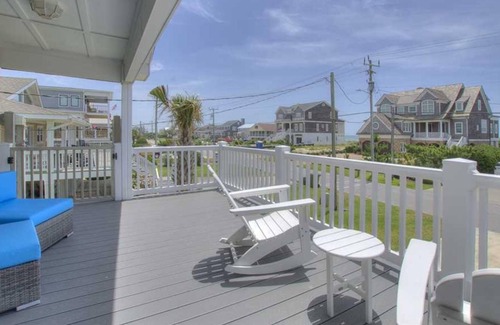 Atlantic Beach Casa | Captains Quarters
